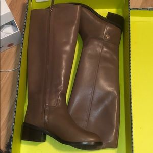 Tory burch boots